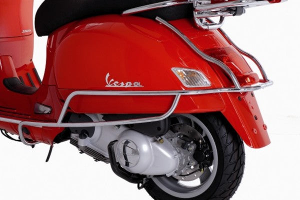sierbeugelset Piaggio origineel zijscherm Vespa past op gts 125cc, gts 250cc, gts alle mod., gts super 300cc, GTS300 euro 5, gtv 602960m