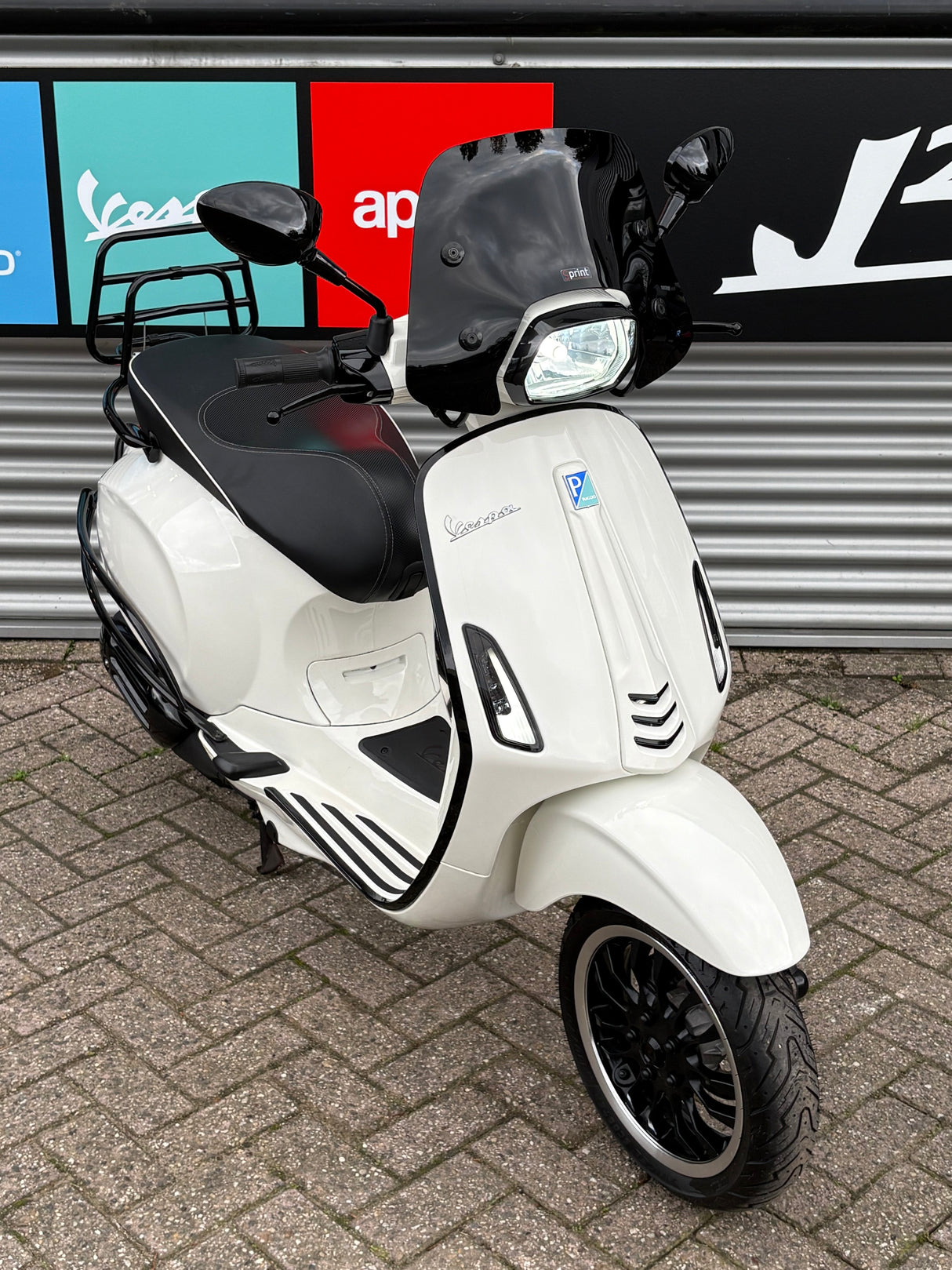 Vespa Sprint | Wit | 1 Eig