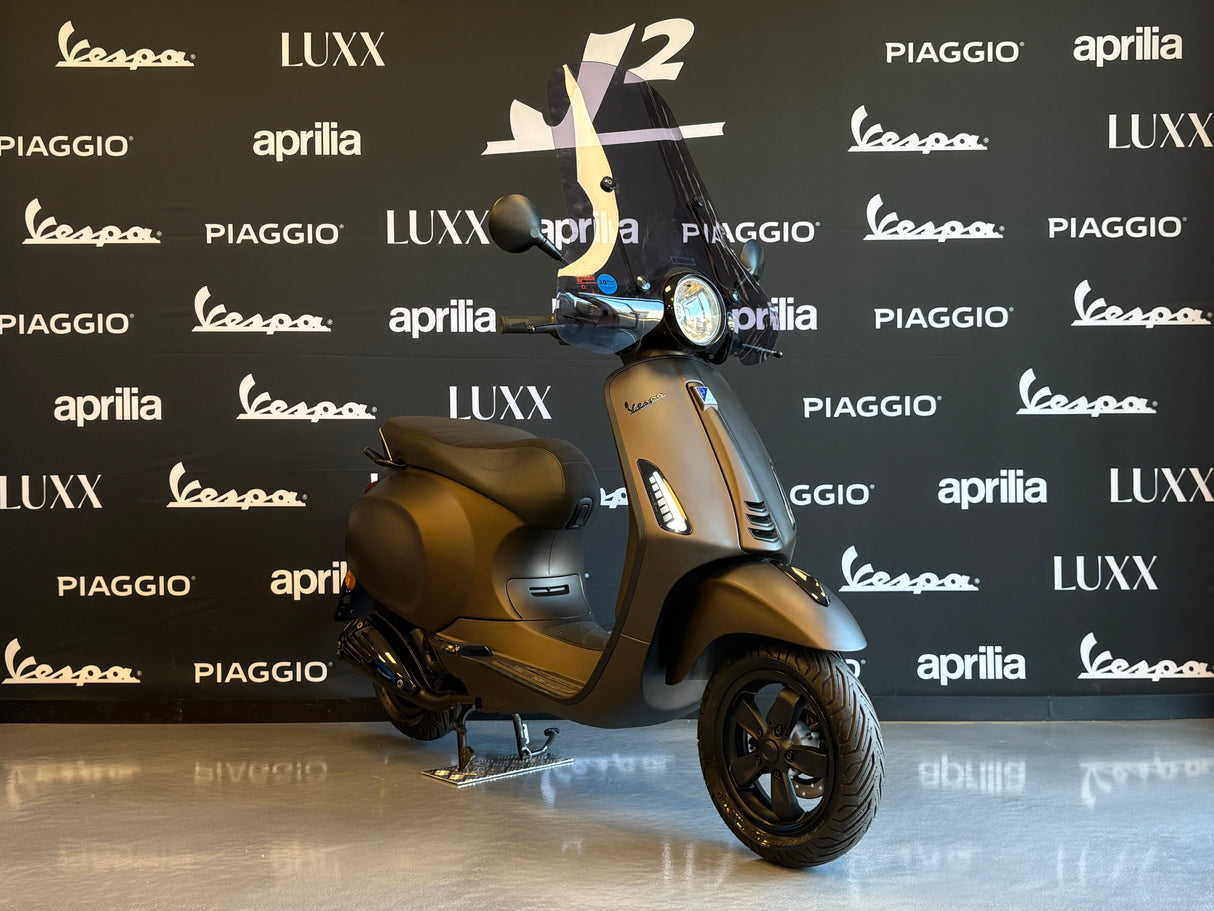 Vespa Primavera | Marakkech Bruin