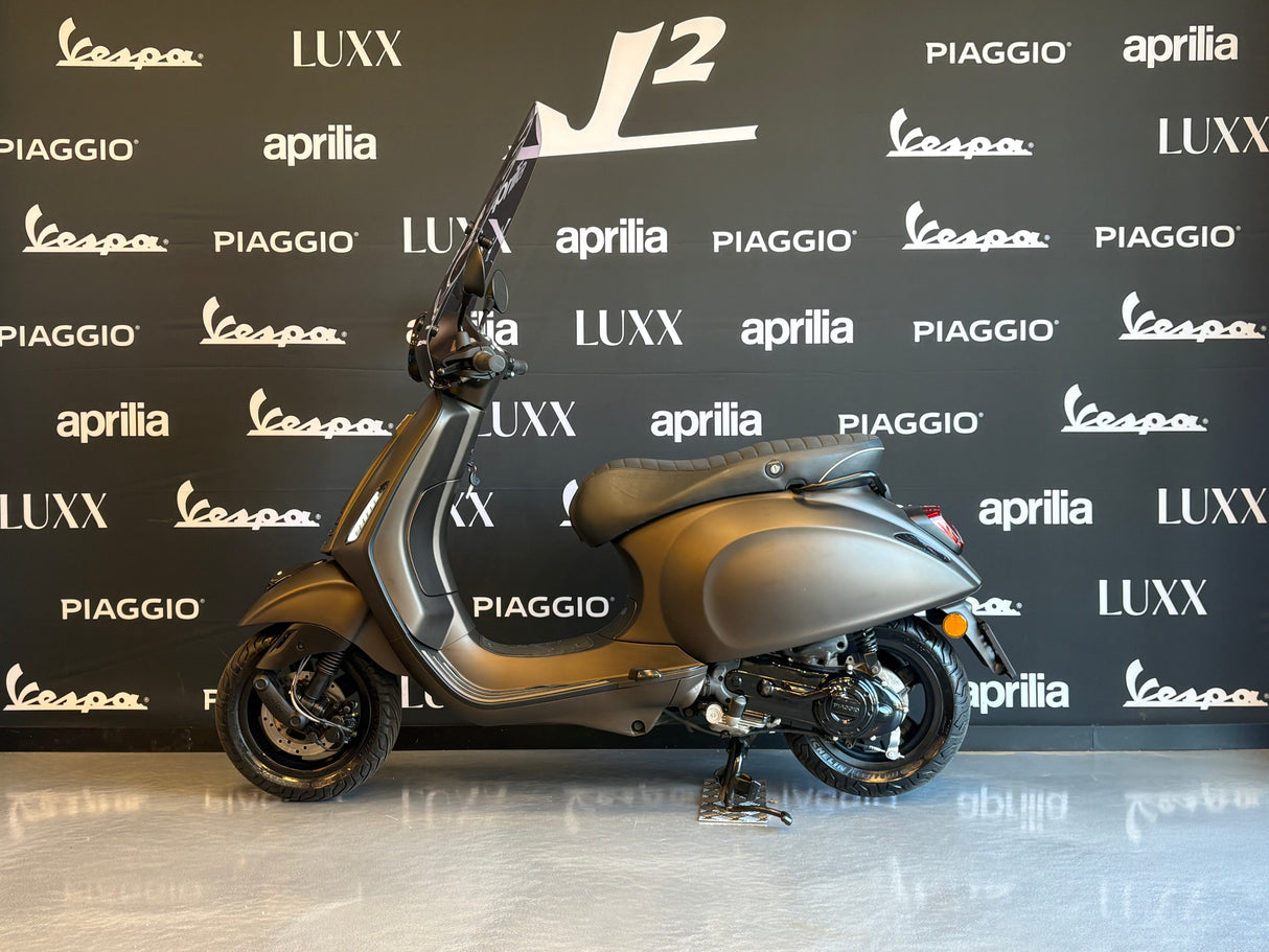 Vespa Primavera | Marakkech Bruin