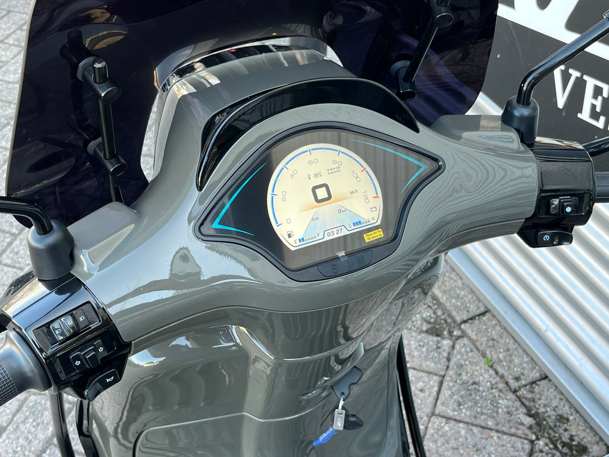 Vespa Sprint Lambo Grey Brom 2025 Nieuw 0 km Akra Full Optio