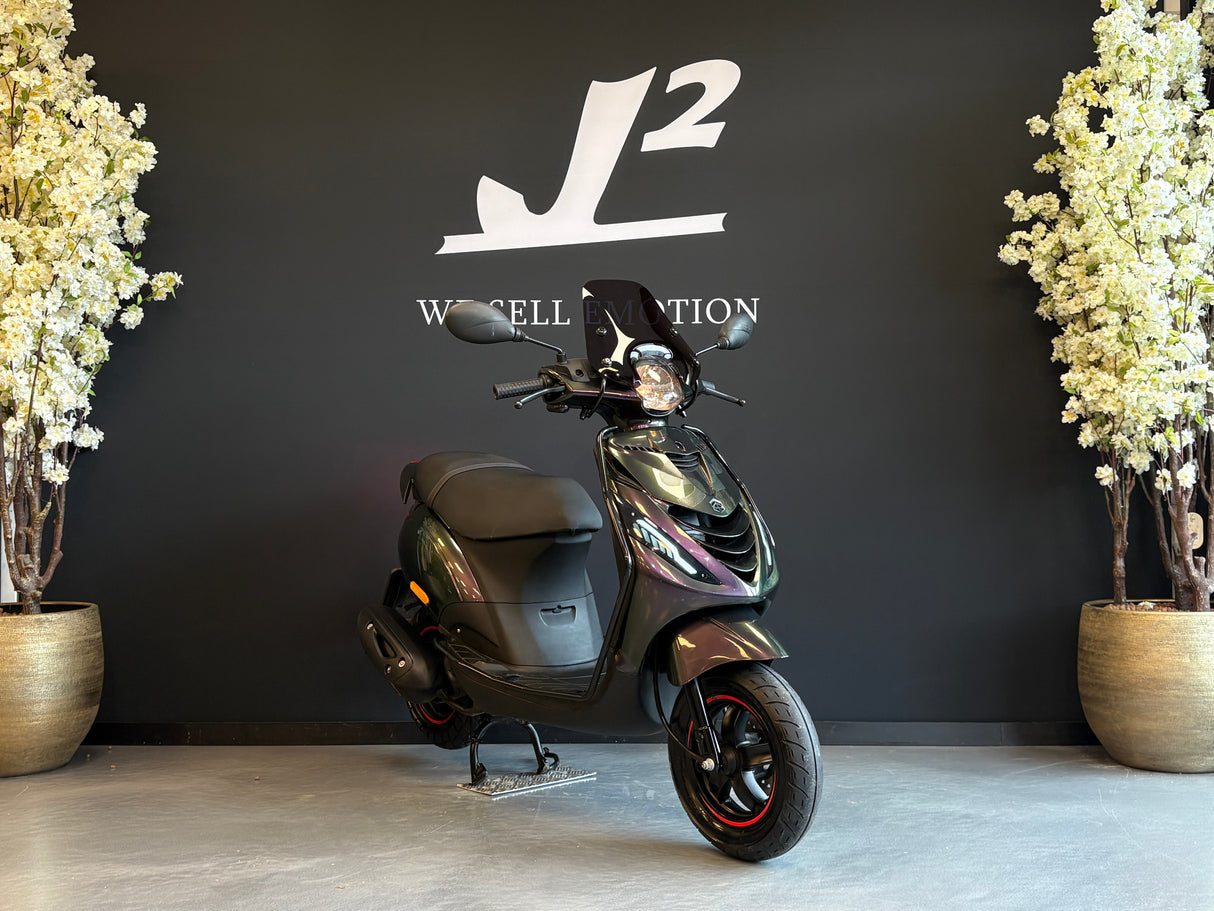 Piaggio Zip | Dragon Cameleon
