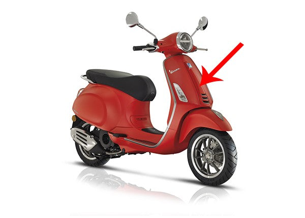 Voorscherm RST Vespa Sprint origineel midden mat rood 896