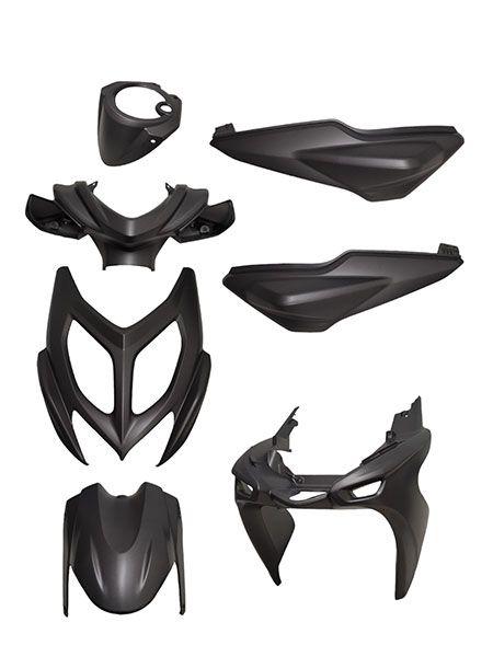 PLAATSET APLUS PASSEND OP YAMAHA AEROX 2013-2018 - 7 DELIG