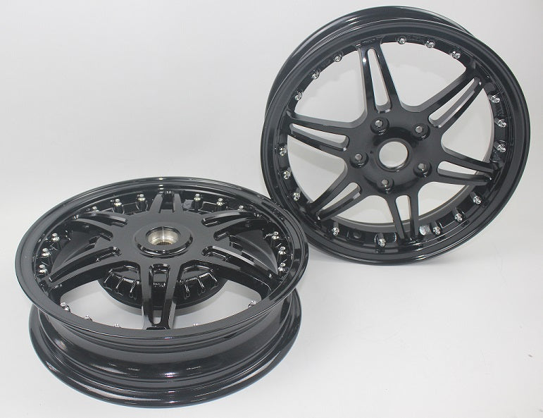 Velgenset Sport style voor / achter Vespa Sprint / Primavera