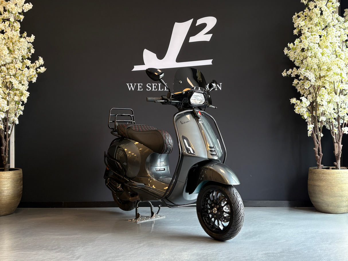Vespa Sprint | Daytona Grau
