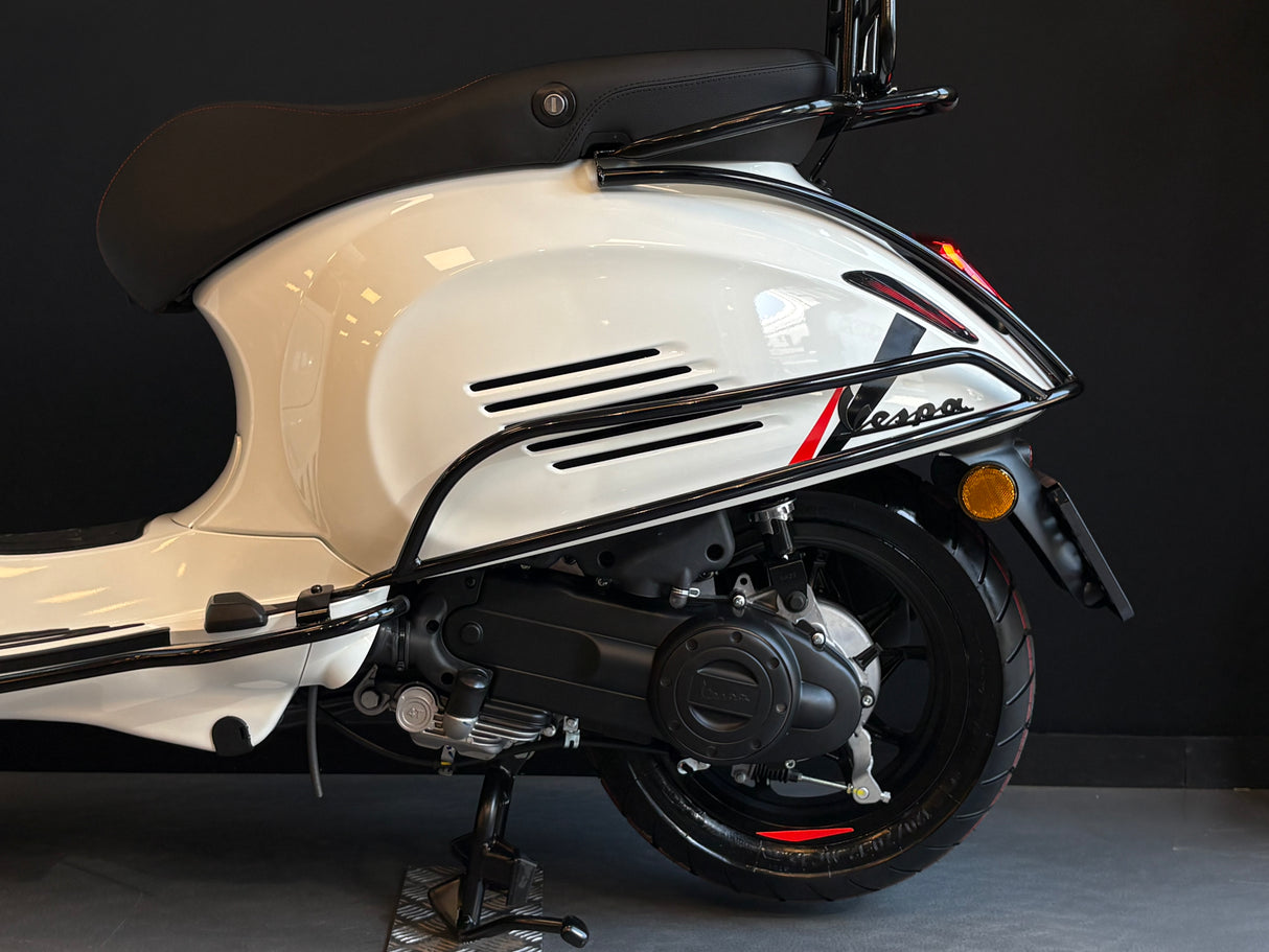 Vespa Sprint | Bianco Innocente