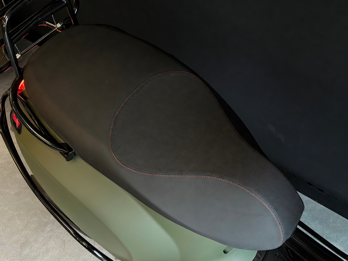 Vespa Sprint | Opaco Lamborghini Verde Gea Lucido