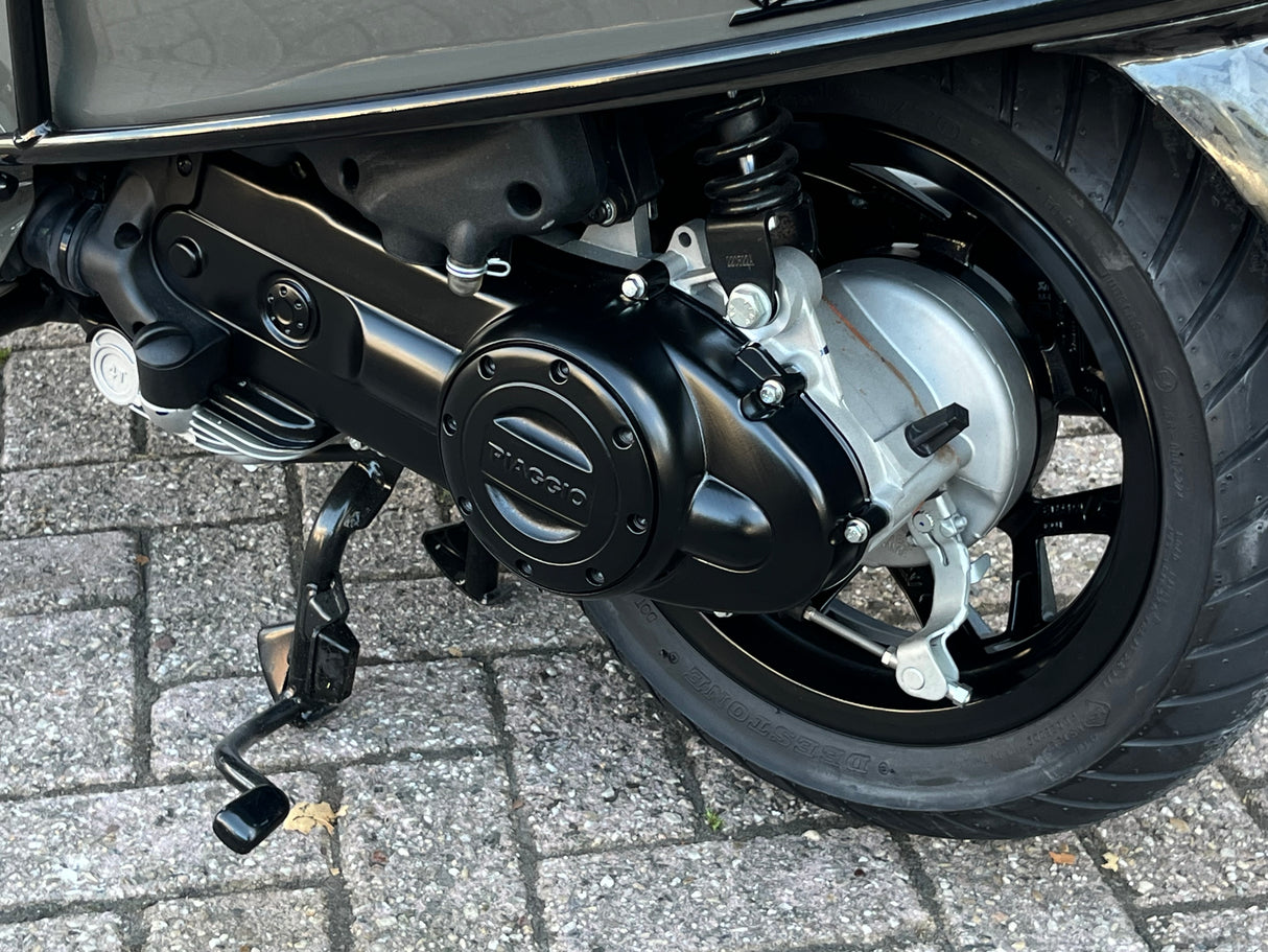 Vespa Sprint Lambo Grey Brom 2025 Nieuw 0 km Akra Full Optio