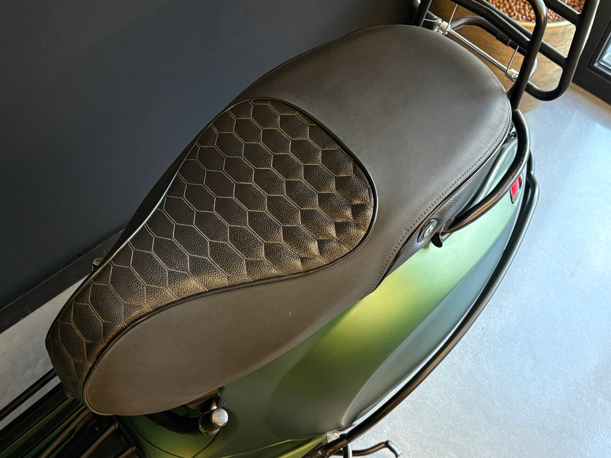 Vespa Sprint | Cobra Green | 1 eig