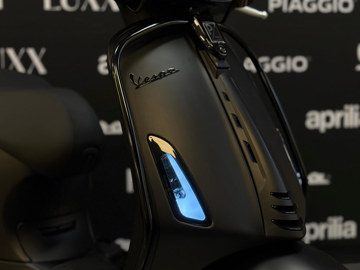 Vespa Sprint / Elettrica Facelift 2025 Nero Convinto Matt