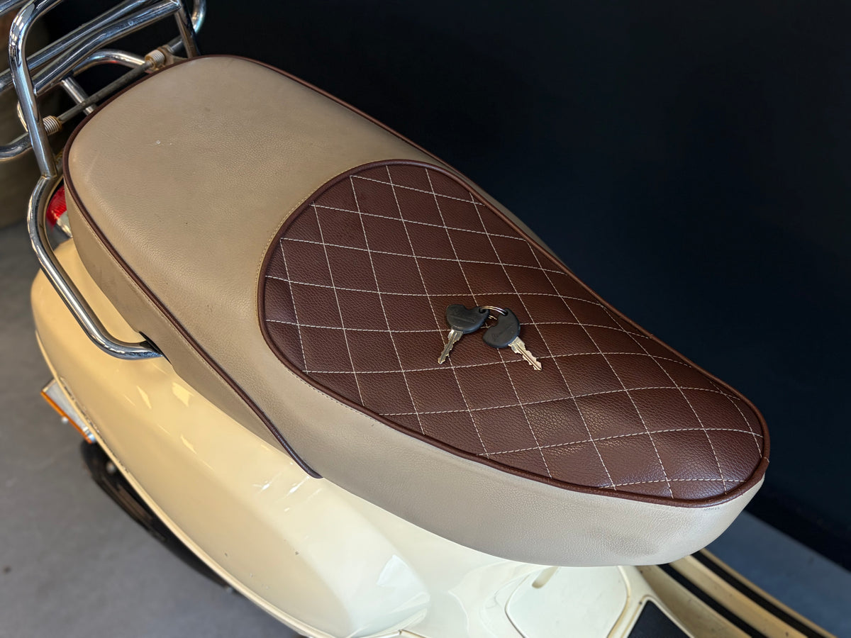 Vespa LX 50 | Sienna Ivory