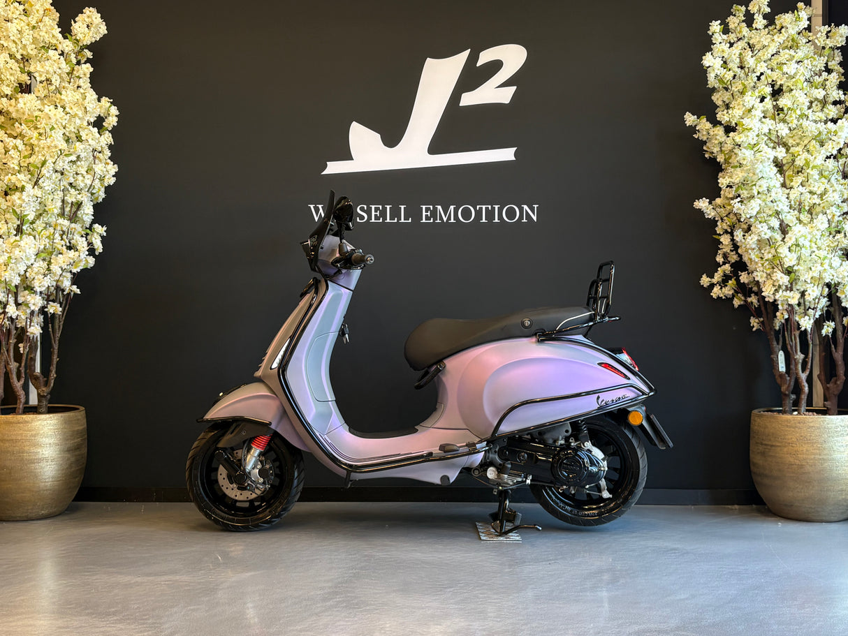 Vespa Sprint | Designo Violet | 1 eig