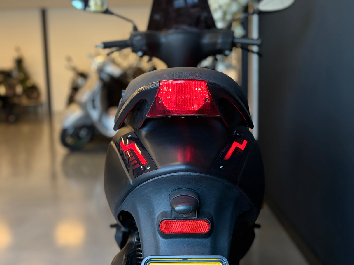 Piaggio Zip | Mat Zwart