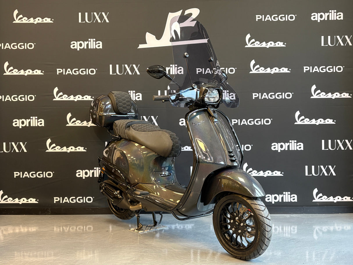 Vespa Sprint | Psychedellic