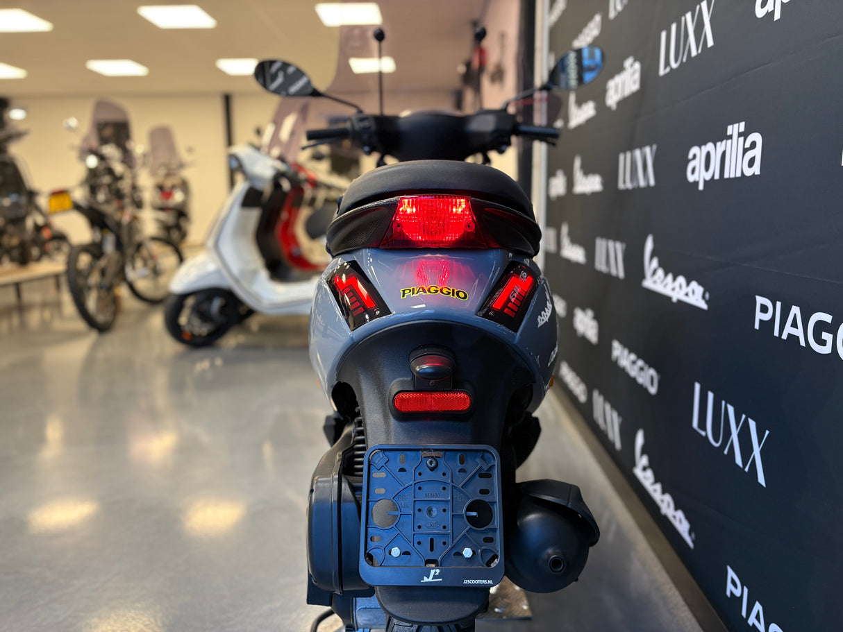 Piaggio Zip | Nardo Grey