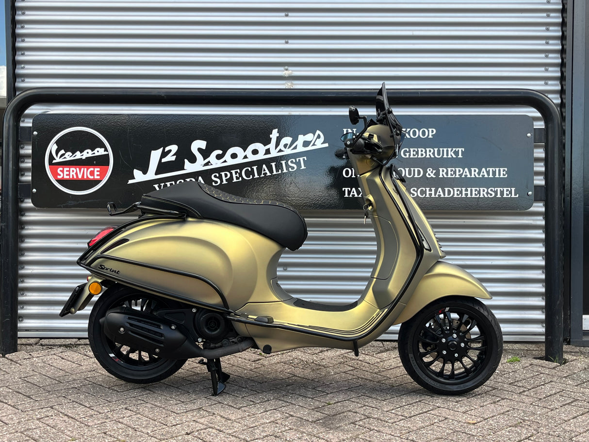 Vespa Sprint | Designo Gold