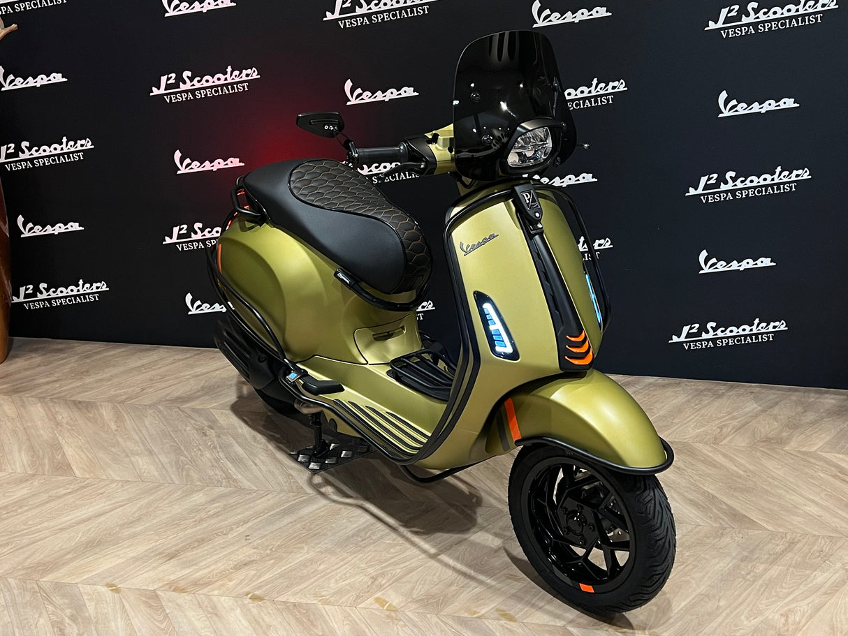 Vespa Sprint / Elettrica Facelift 2025 Verde Ambizioso Matt