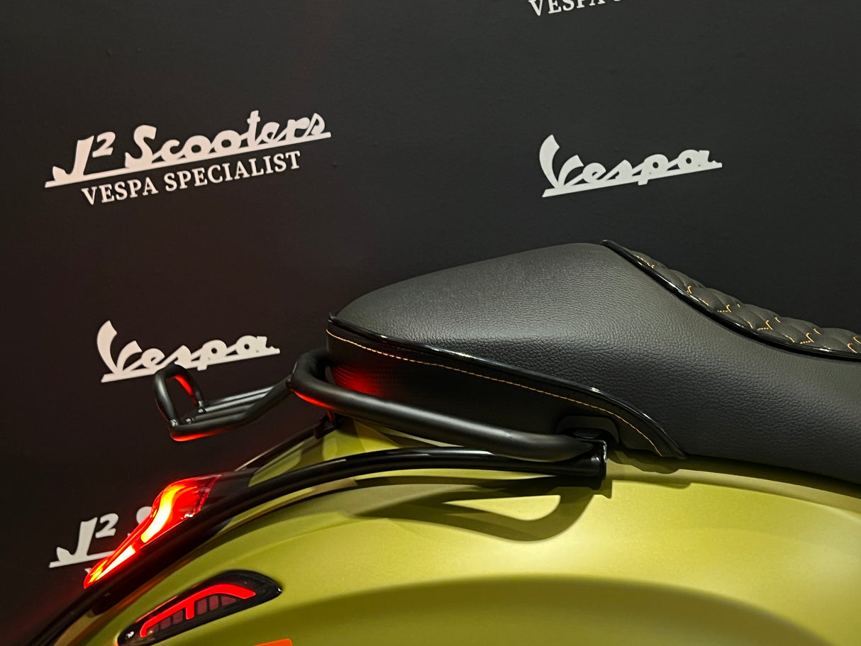 Vespa Sprint / Elettrica Facelift 2025 Verde Ambizioso Matt