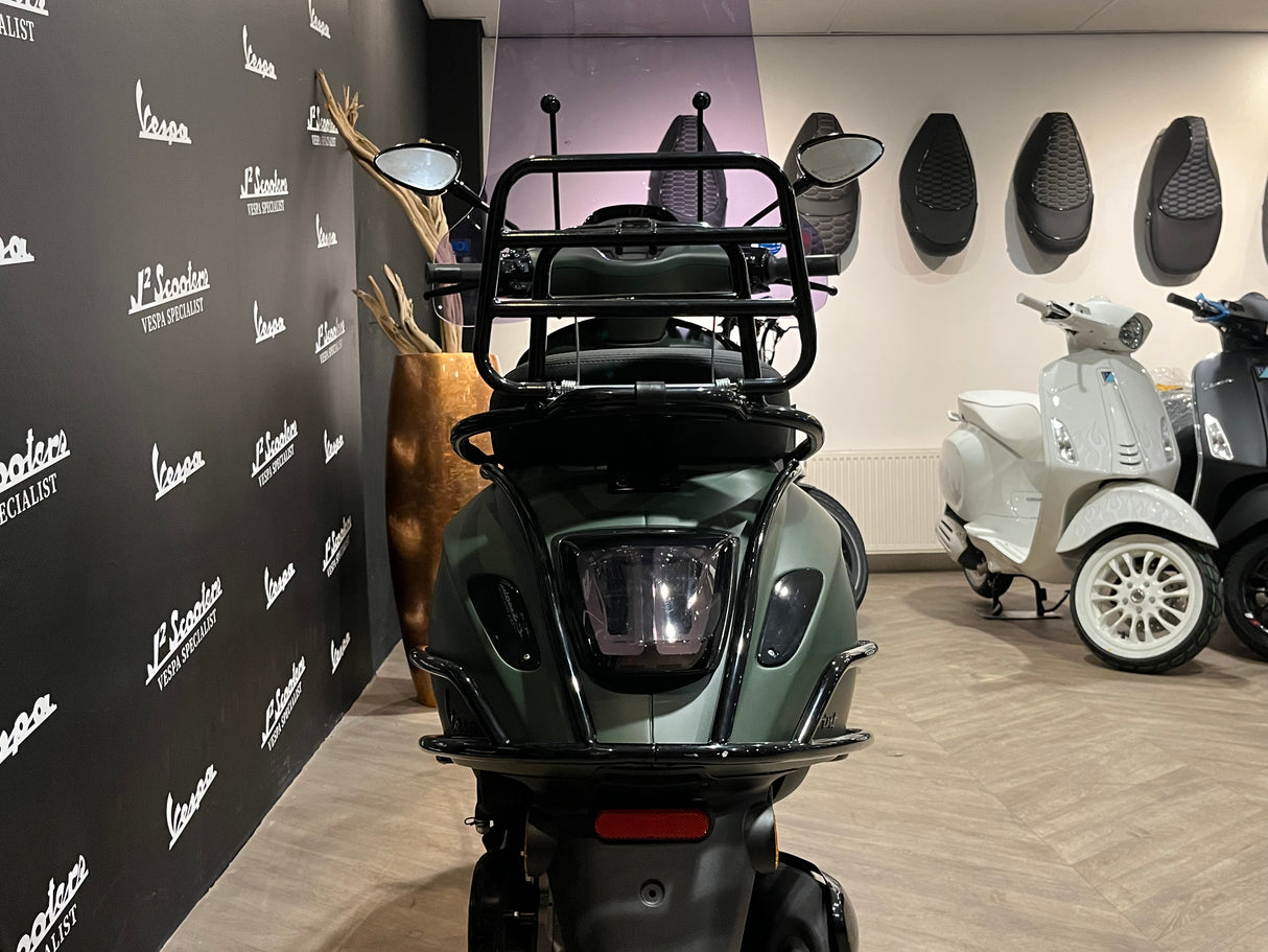 Vespa Sprint / Elettrica Facelift 2025 Army Green