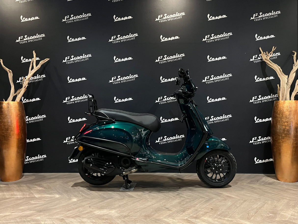 Vespa Sprint / Elettrica Facelift 2025 Madagascar Green