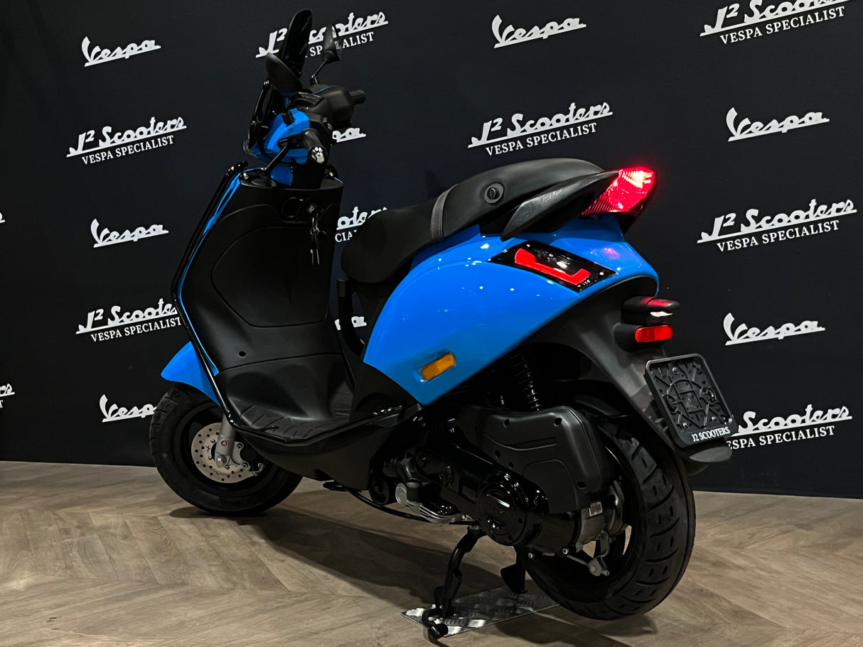 Piaggio Zip SP E5 Porsche Baby Blue