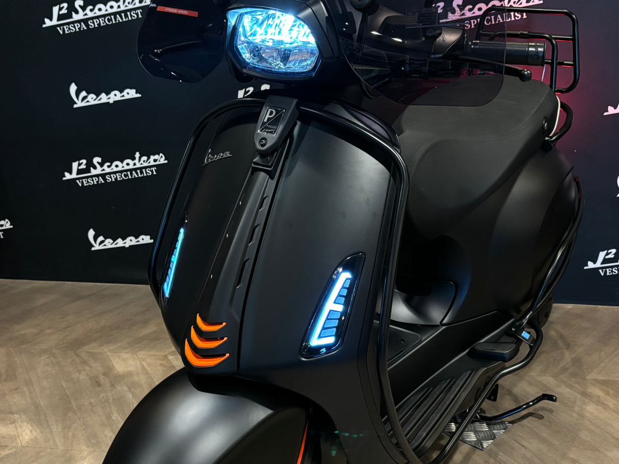 Vespa Sprint / Elettrica Facelift 2025 Nero Convinto Matt