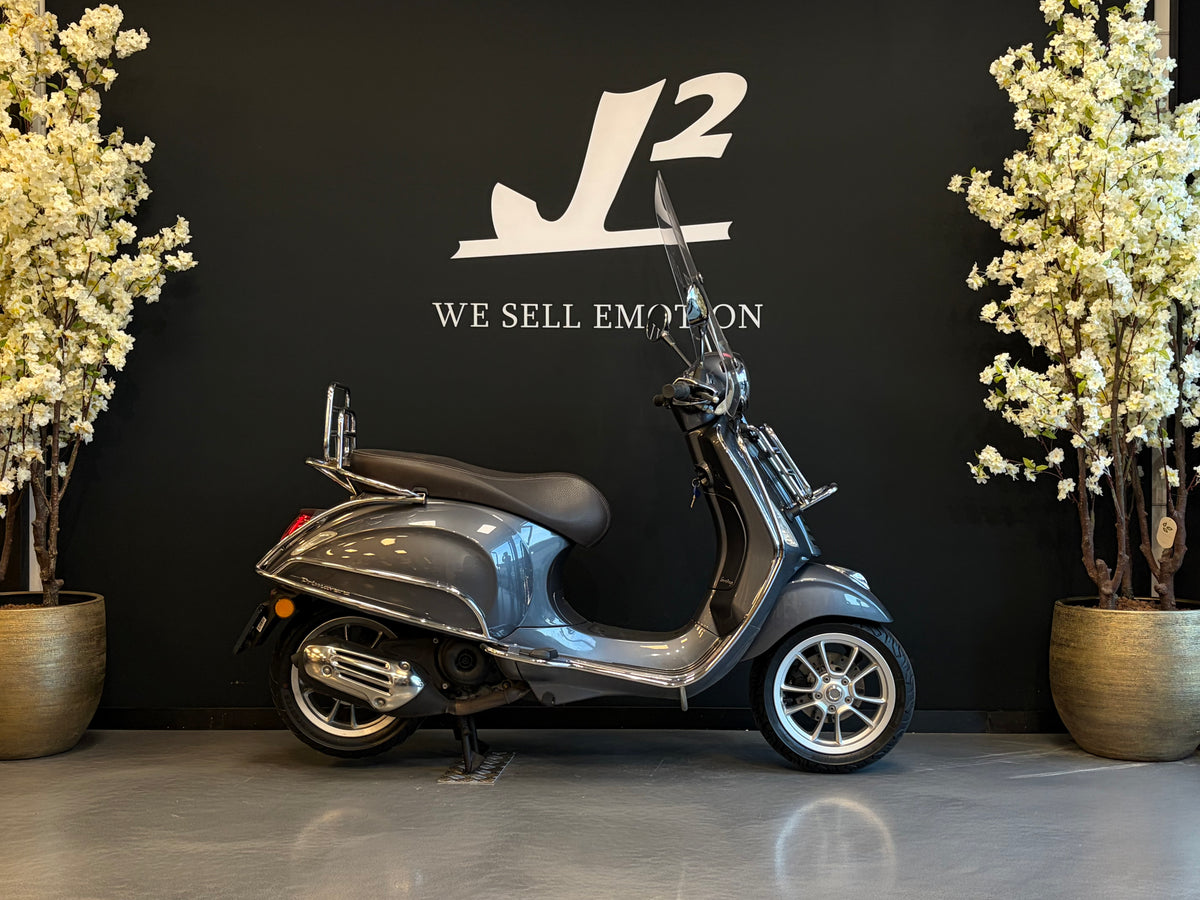 Vespa Primavera | Titano