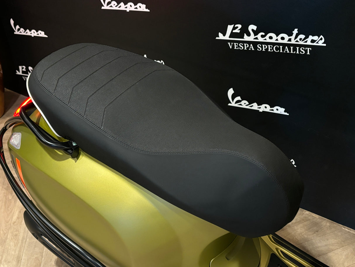 Vespa Sprint / Elettrica Facelift 2025 Verde Ambizioso Matt