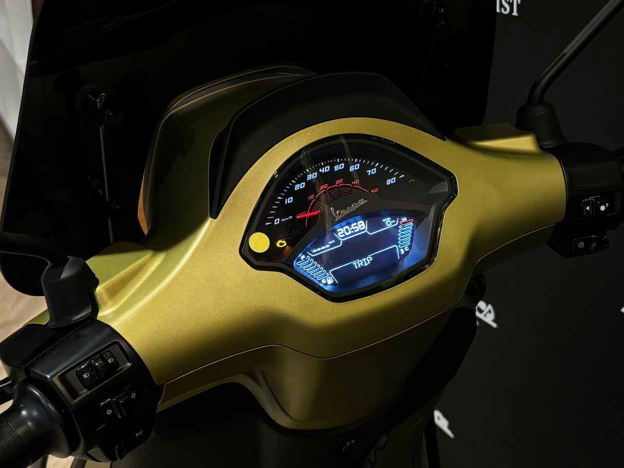 Vespa Sprint / Elettrica Facelift 2025 Verde Ambizioso Matt
