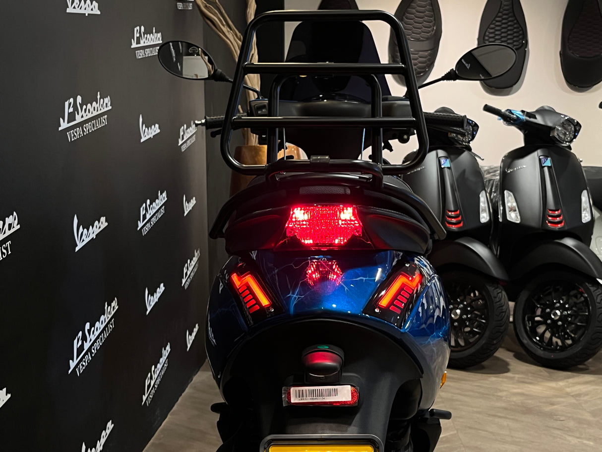 Piaggio Zip SP E5 HANDMADE AIRBRUSH CANDY BLIKSEM