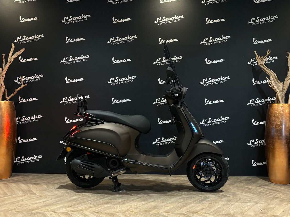 Vespa Sprint / Elettrica Facelift 2025 Marrakech Bruin BMW