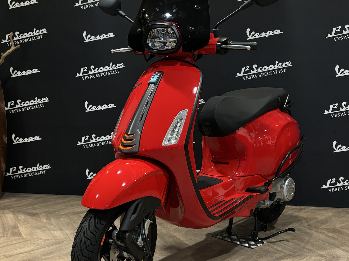 Vespa Sprint S E5 Facelift 2025 Rosso Coraggioso