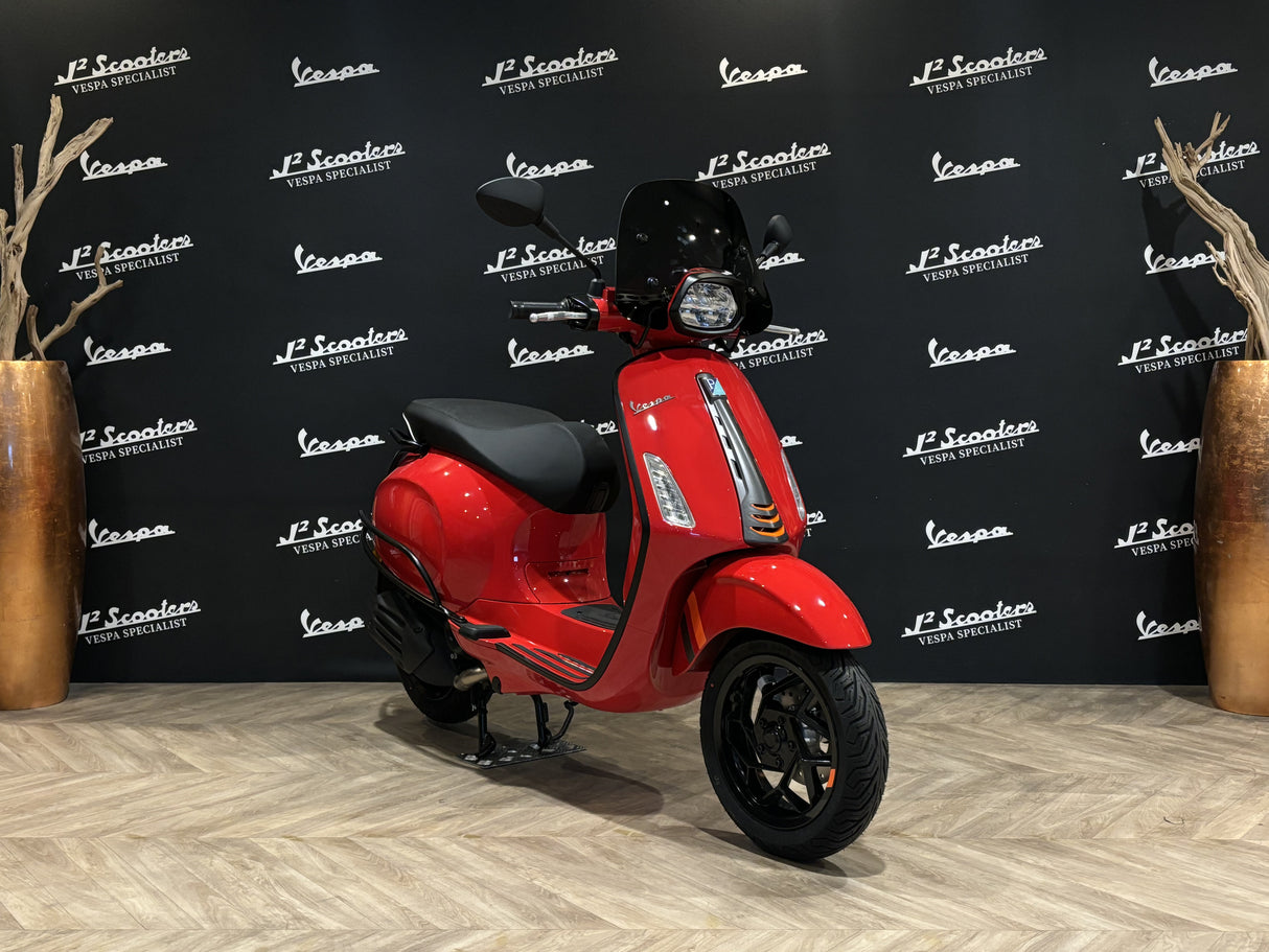 Vespa Sprint S E5 Facelift 2025 Rosso Coraggioso
