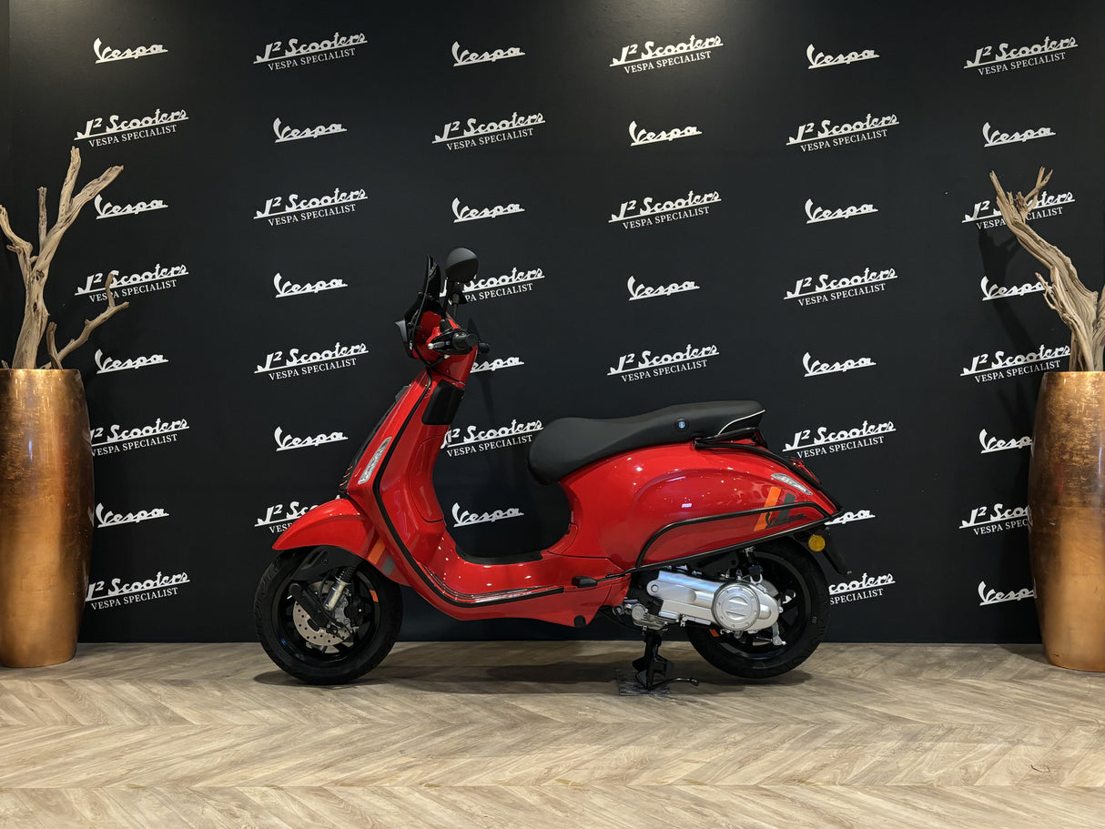 Vespa Sprint S E5 Facelift 2025 Rosso Coraggioso