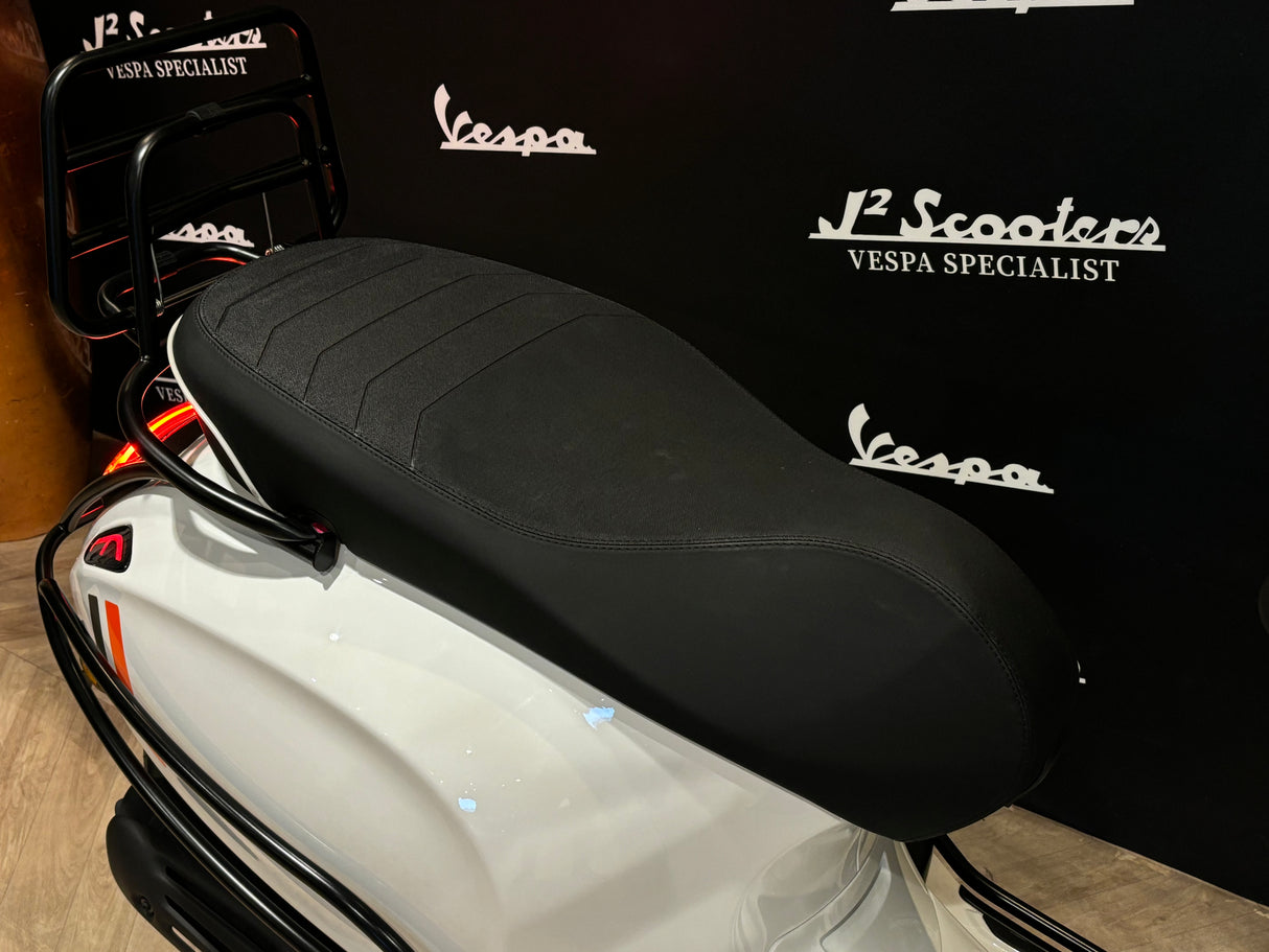 Vespa Sprint E5 Facelift 2025 Bianco Innocente