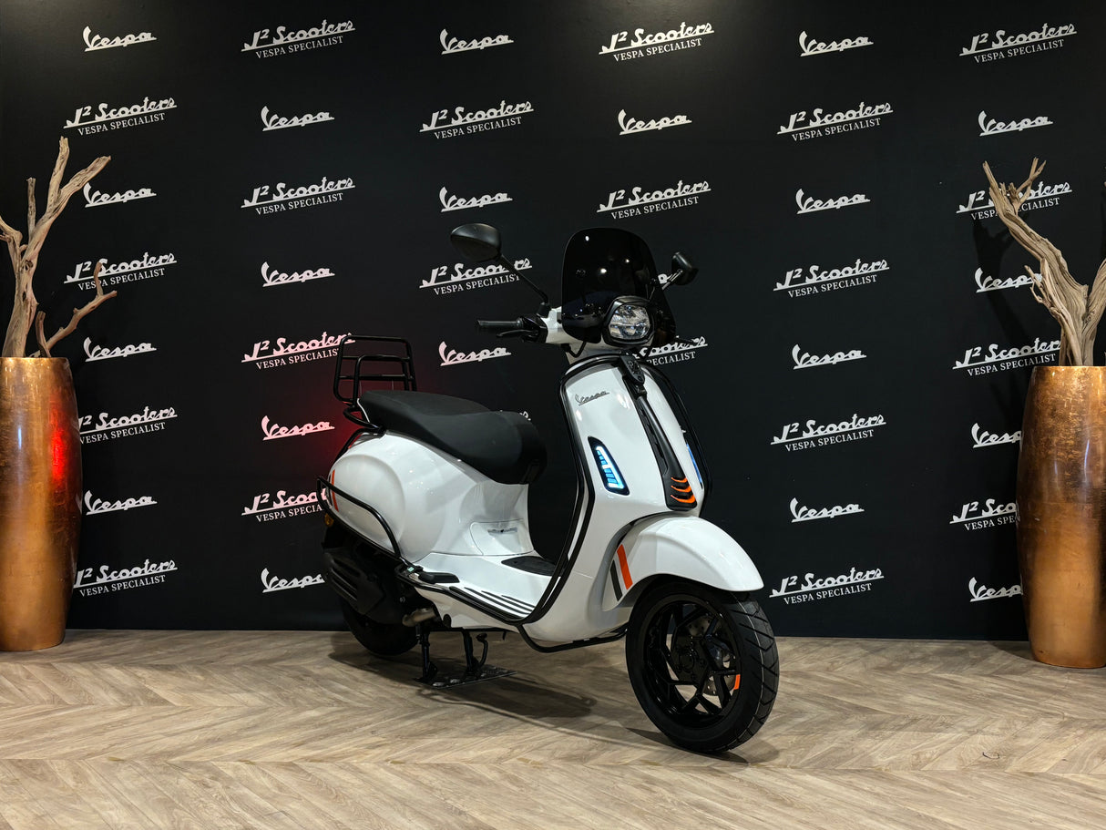 Vespa Sprint E5 Facelift 2025 Bianco Innocente