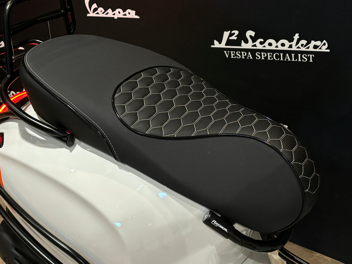 Vespa Sprint E5 Facelift 2025 Bianco Innocente