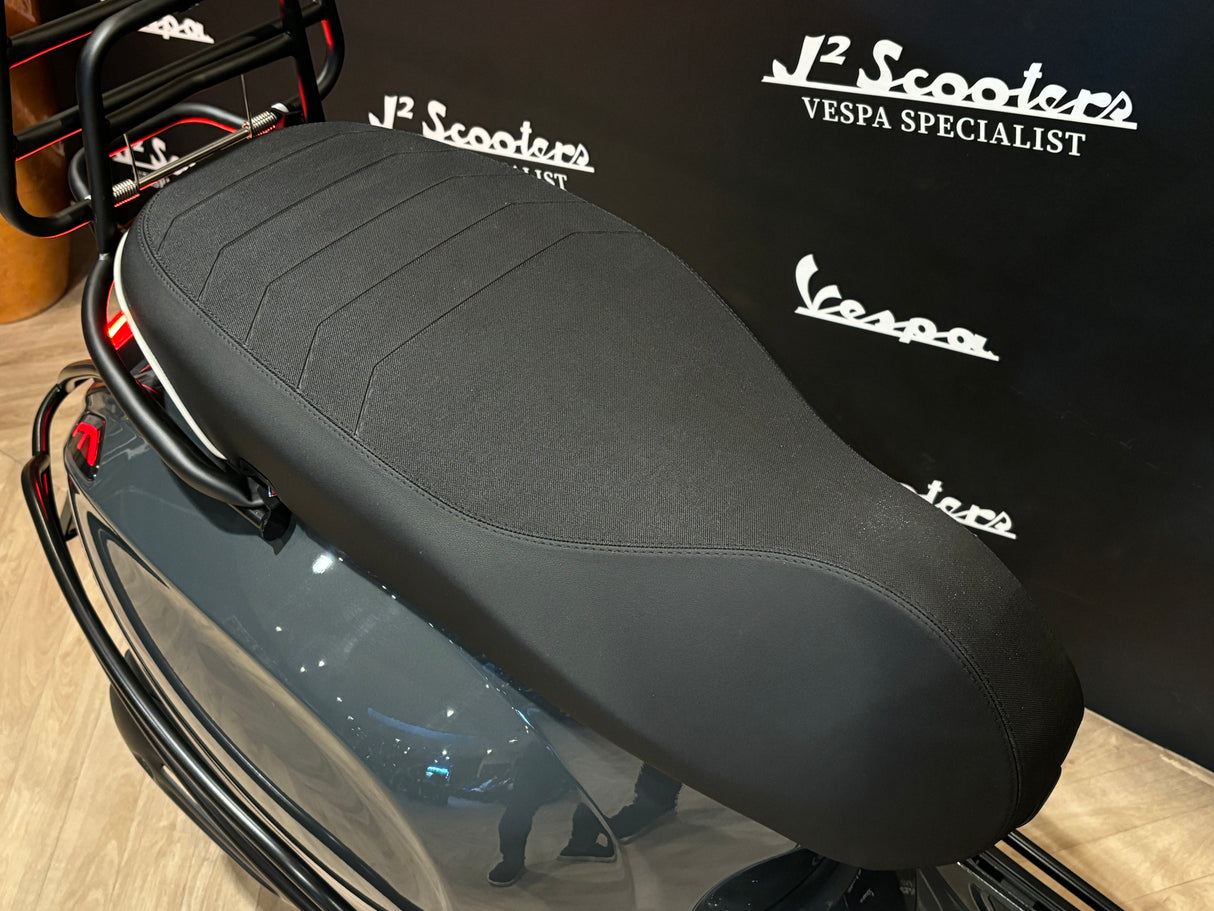 Vespa Sprint / Elettrica Facelift 2025 Audi Nano Grey
