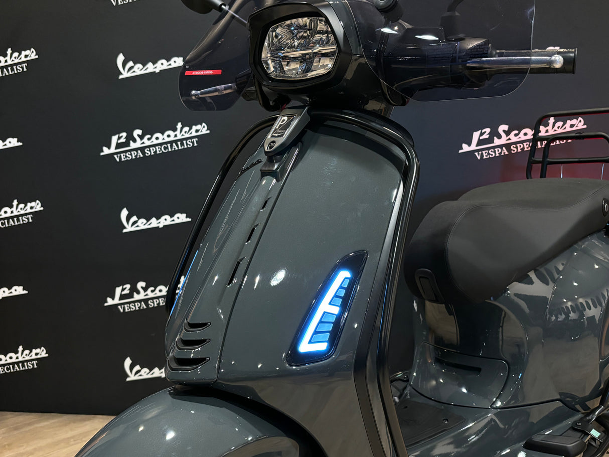 Vespa Sprint / Elettrica Facelift 2025 Audi Nano Grey