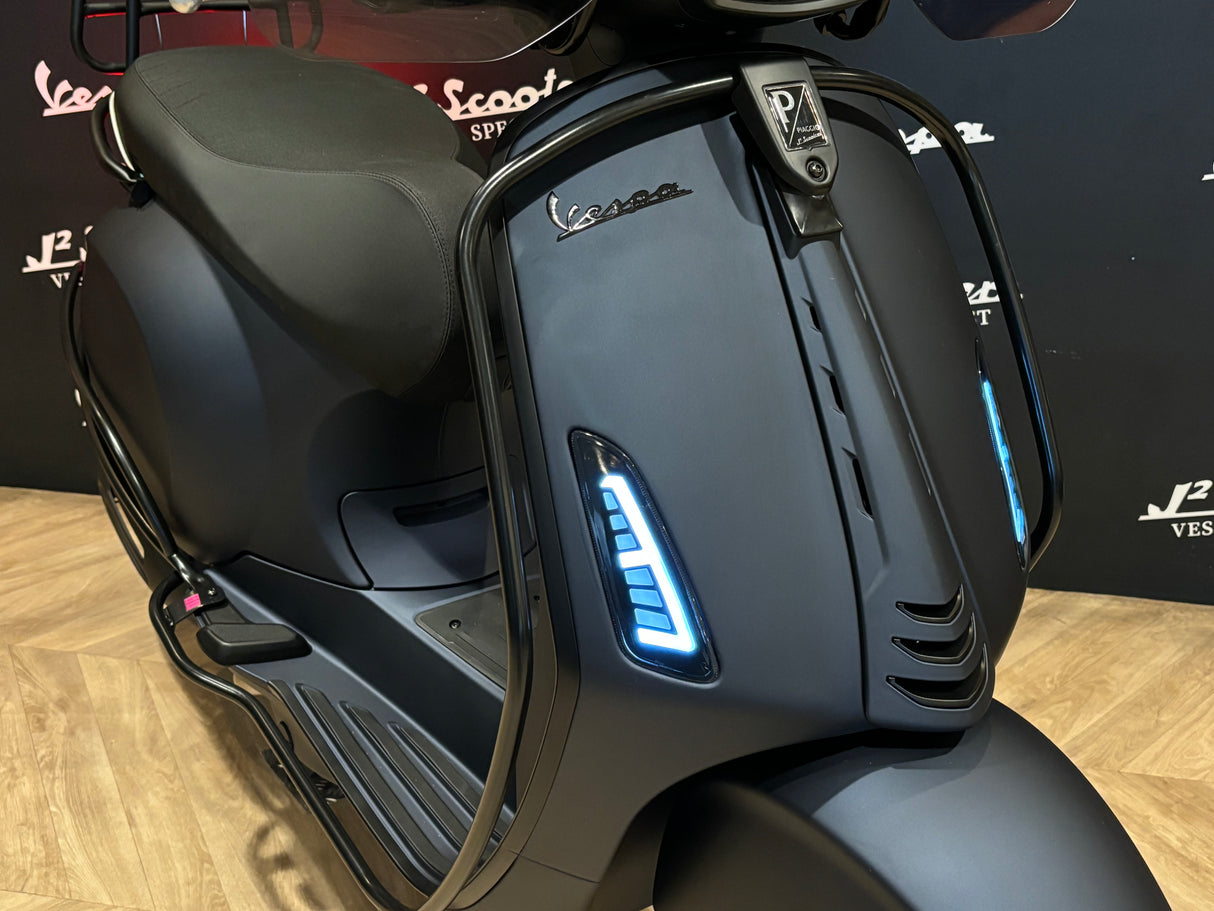 Vespa Sprint / Elettrica Facelift 2025 Opaco Midnight Blue
