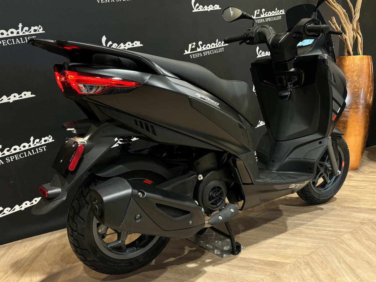 Aprilia SXR 50 2025 EURO 5+ Snorfiets
