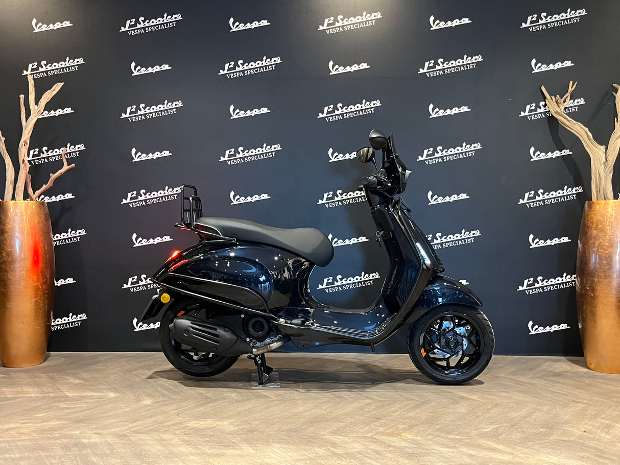 Vespa Sprint / Elettrica Facelift 2025 Dark Midnight Blue