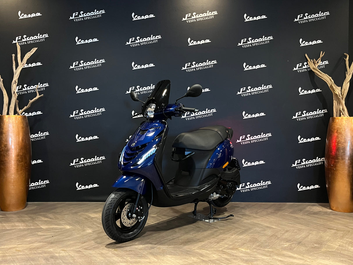 Piaggio Zip SP E5 Dark Candy Blue