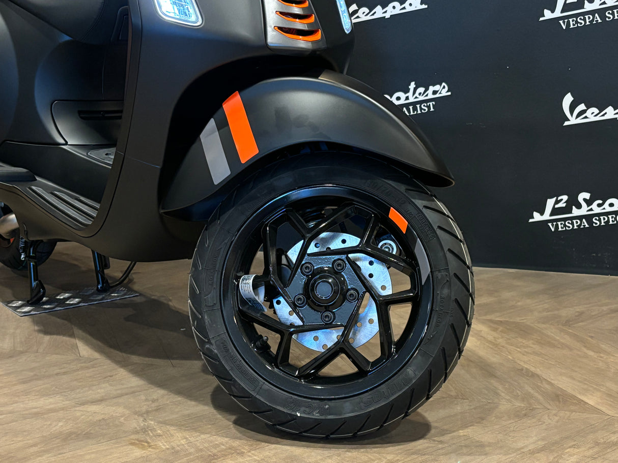Vespa Sprint / Elettrica Facelift 2025 Nero Convinto Matt