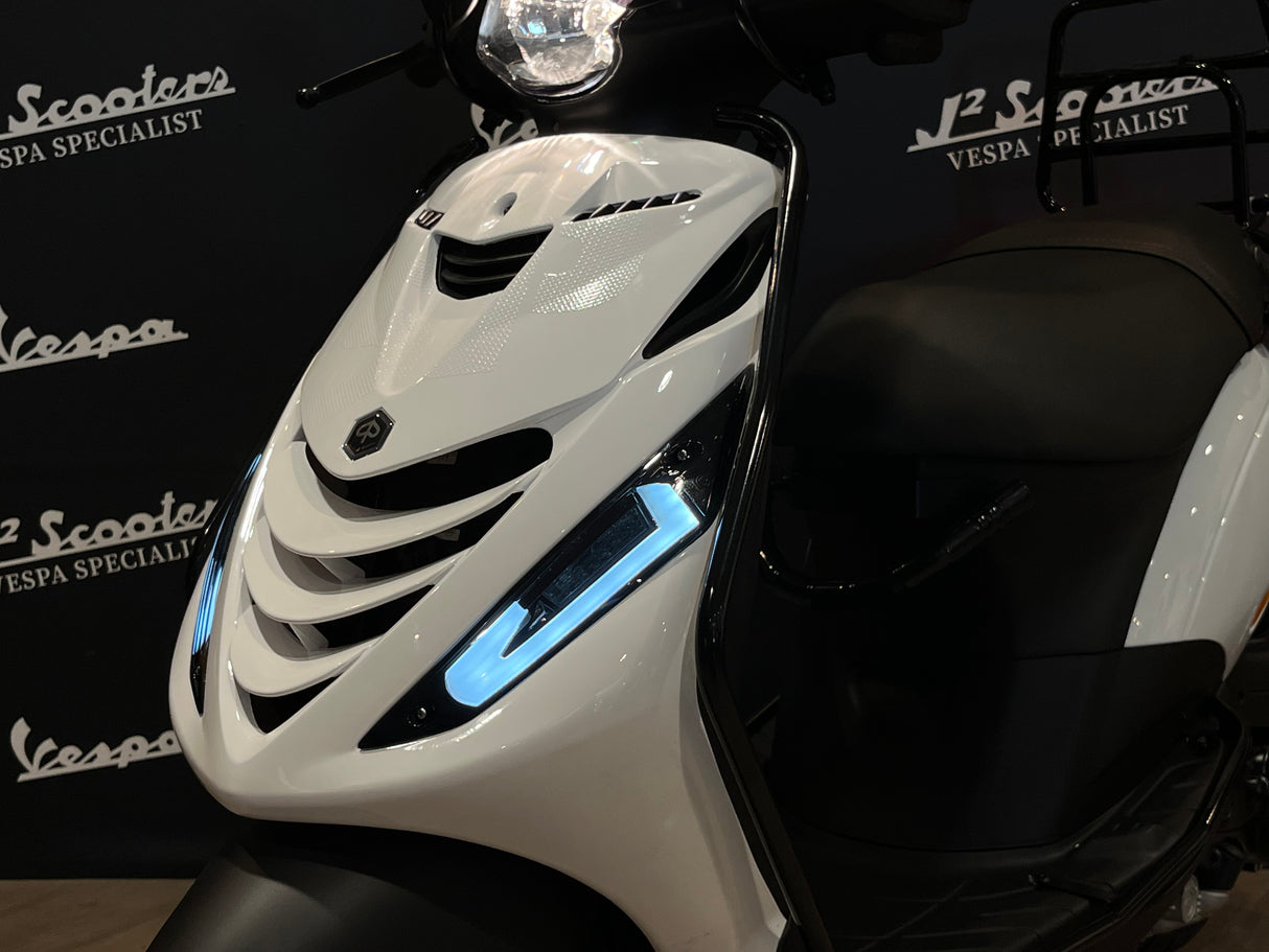 Piaggio Zip SP E5 Glans Wit