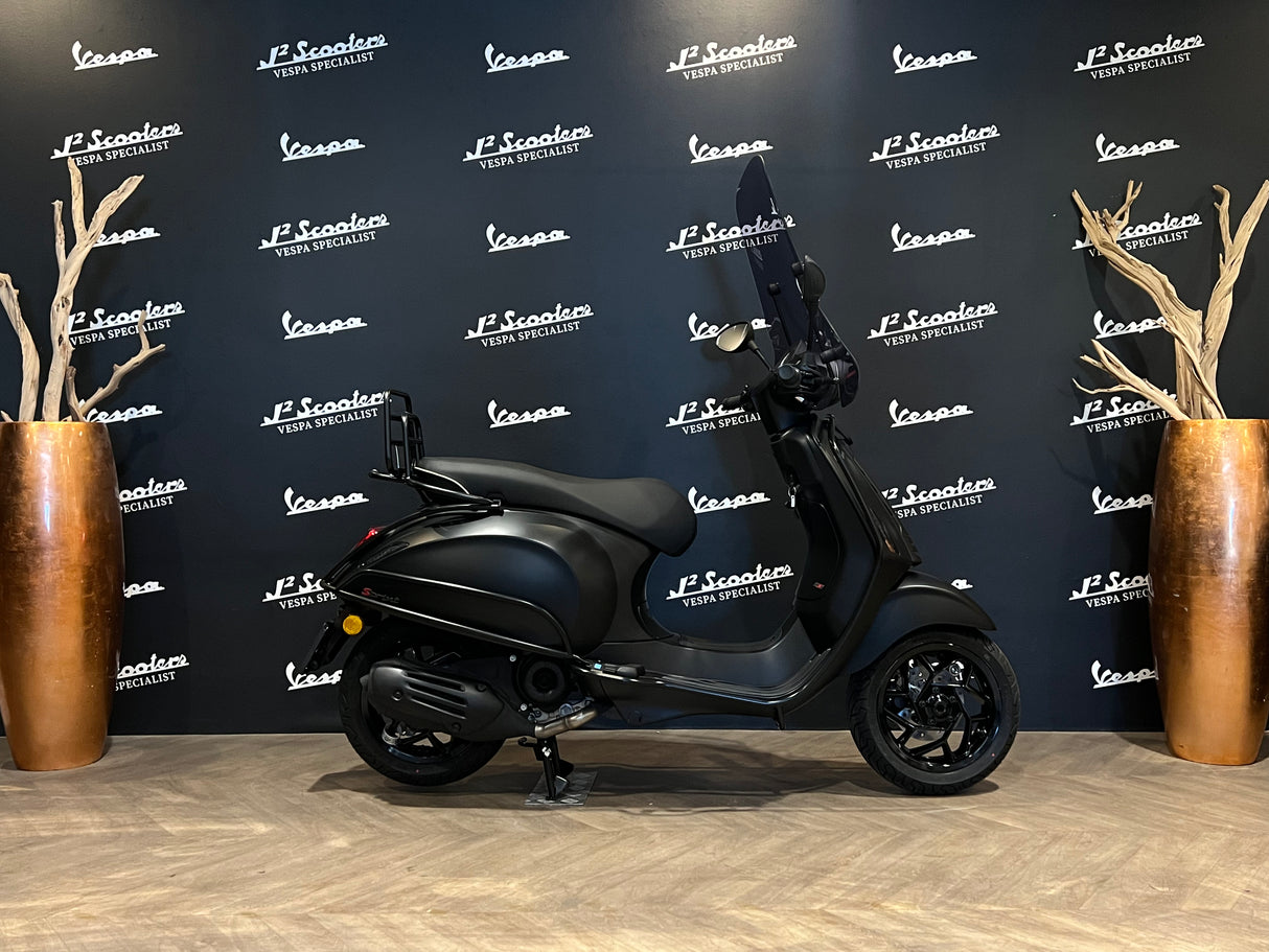 Vespa Sprint / Elettrica Facelift 2025 Nero Convinto Matt