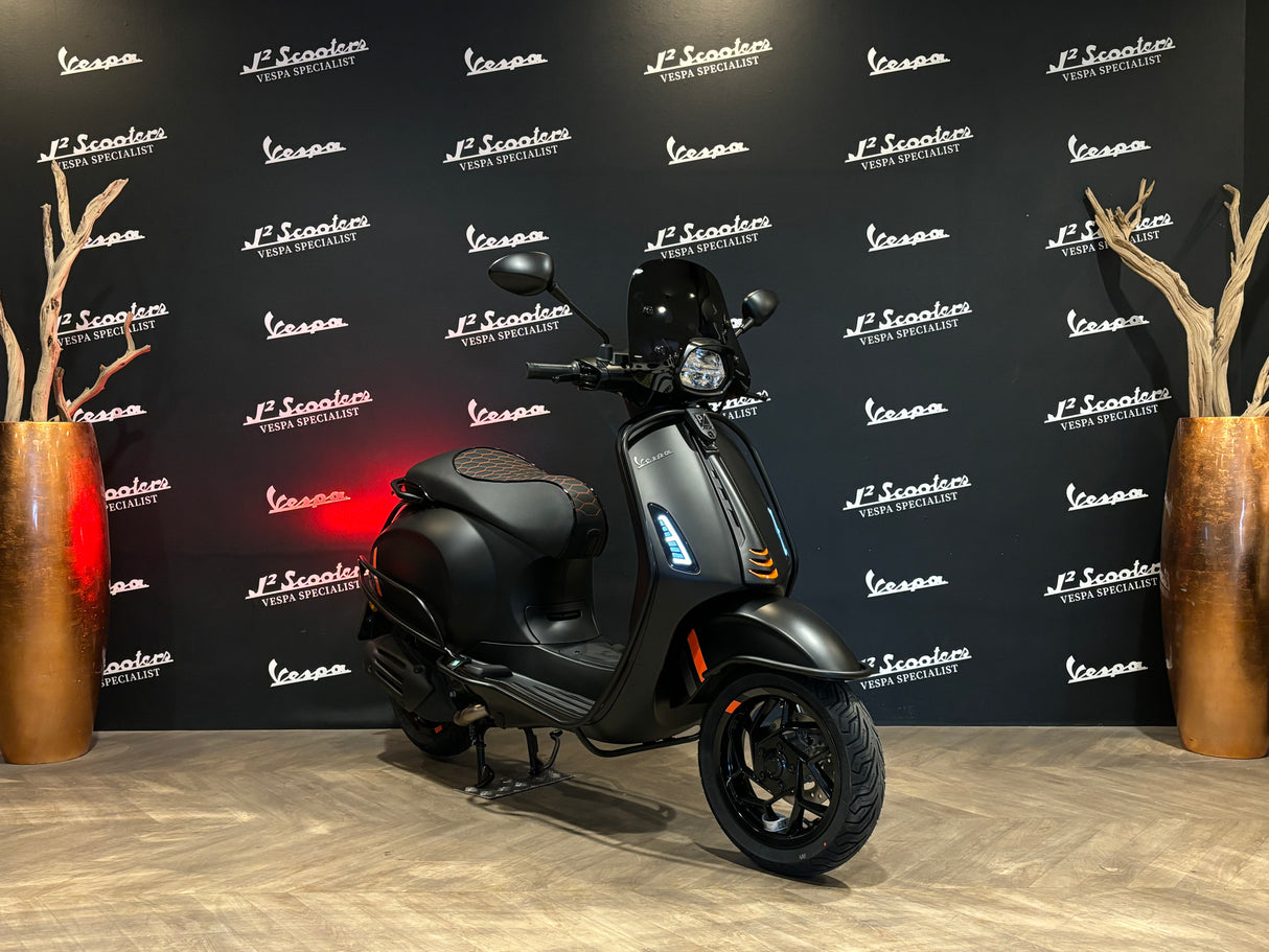 Vespa Sprint / Elettrica Facelift 2025 Nero Convinto Matt