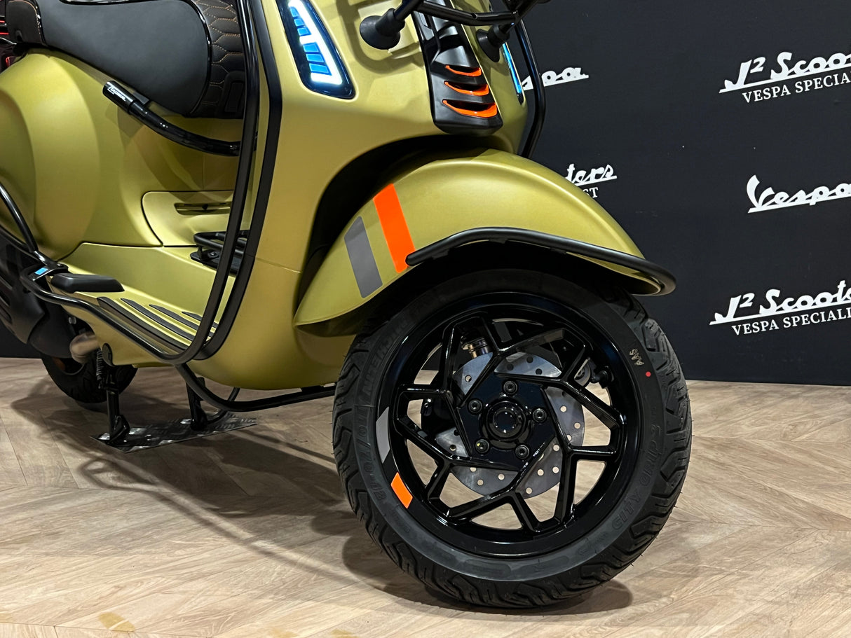 Vespa Sprint / Elettrica Facelift 2025 Verde Ambizioso Matt