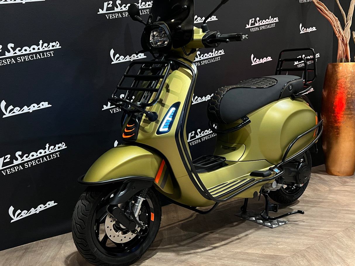 Vespa Sprint / Elettrica Facelift 2025 Verde Ambizioso Matt
